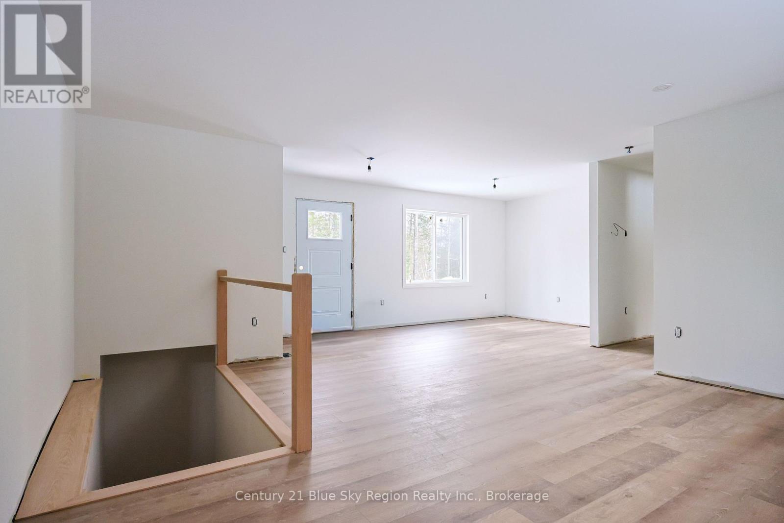 113 Riverside Drive, Bonfield, Ontario P0H 1E0 - Photo 11 - X12627938