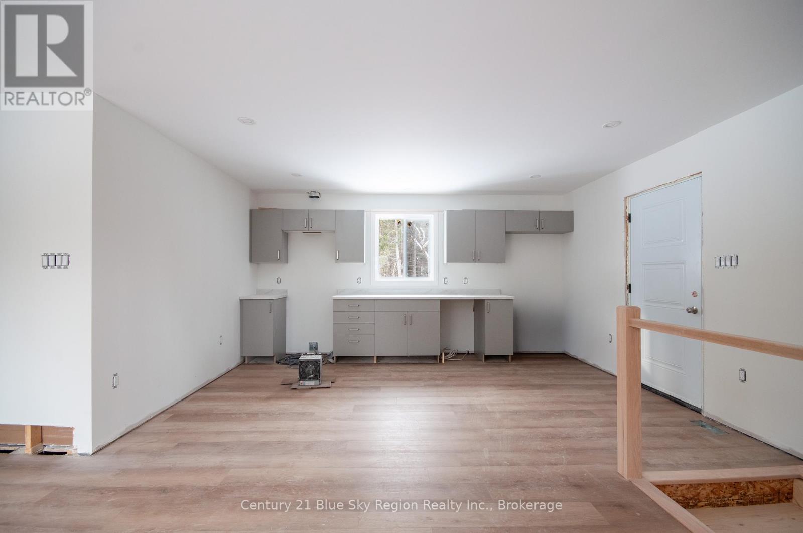 113 Riverside Drive, Bonfield, Ontario P0H 1E0 - Photo 2 - X12627938