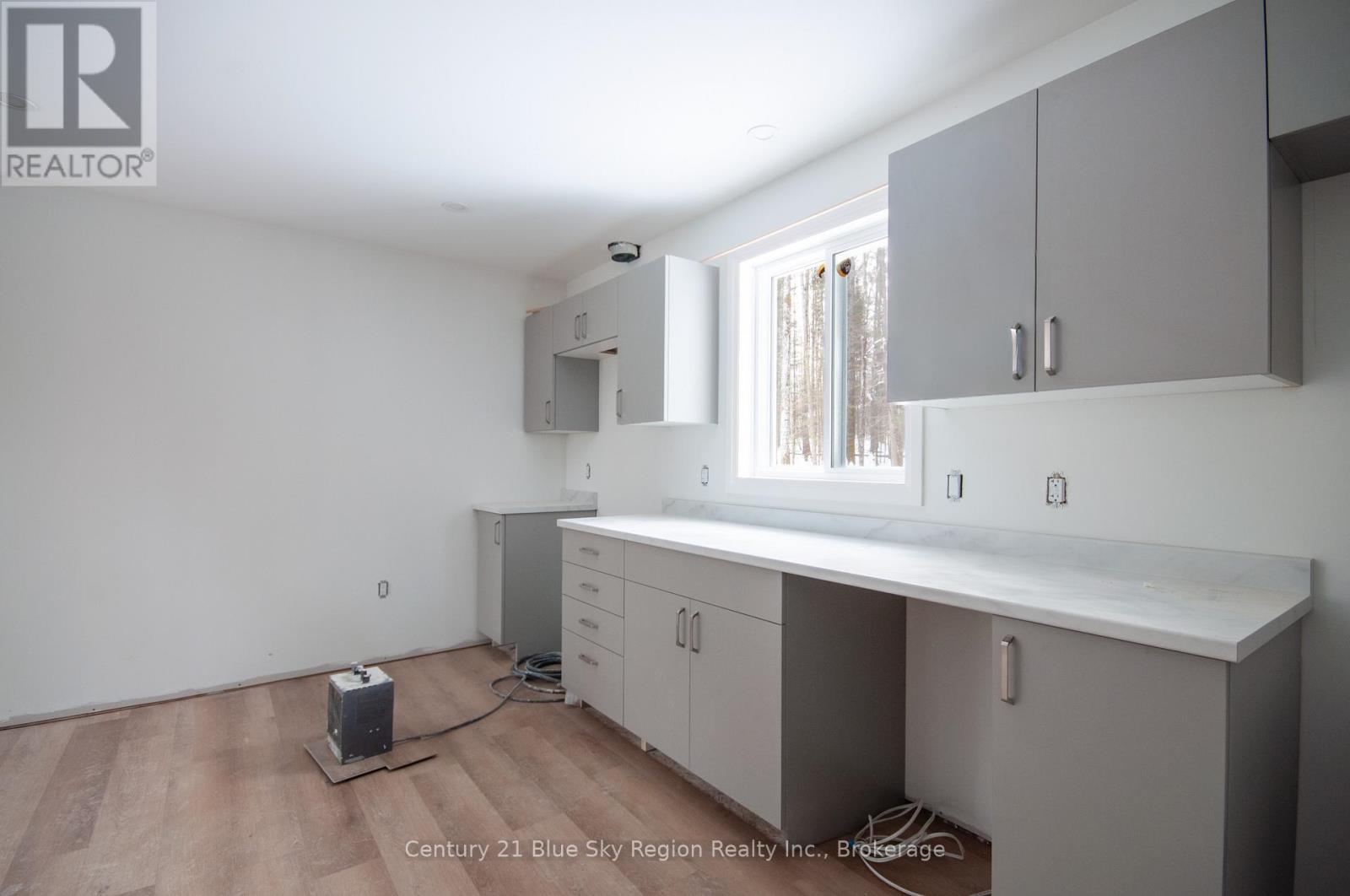 113 Riverside Drive, Bonfield, Ontario P0H 1E0 - Photo 3 - X12627938