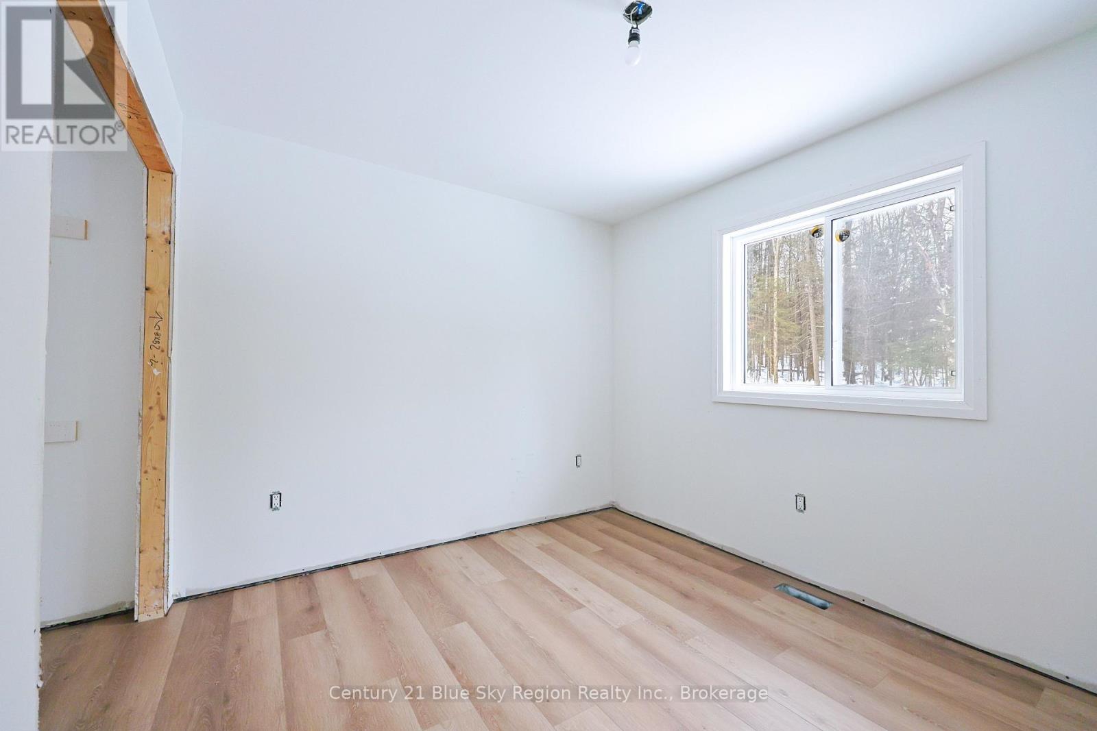 113 Riverside Drive, Bonfield, Ontario P0H 1E0 - Photo 6 - X12627938