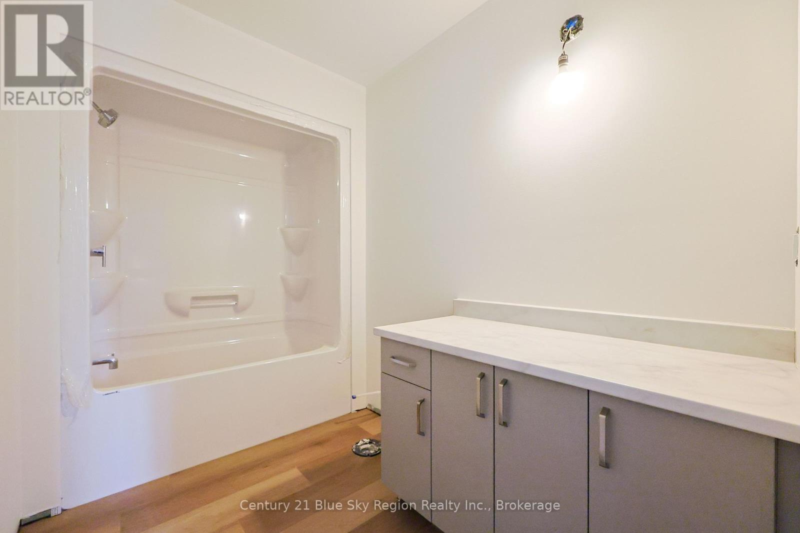 113 Riverside Drive, Bonfield, Ontario P0H 1E0 - Photo 7 - X12627938