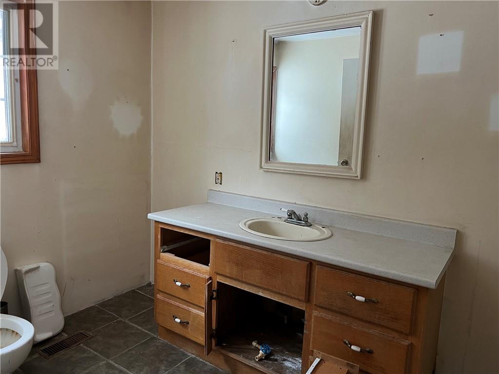 61 Haven Road, Warren, Ontario  P0H 2N0 - Photo 6 - 2125889