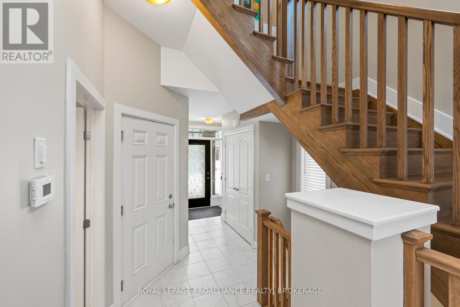 1114 Barrow Avenue, Kingston, Ontario  K7M 0G5 - Photo 2 - X12628036