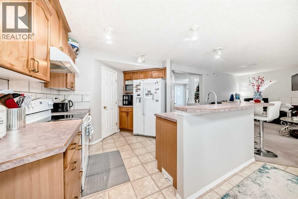 270 Covewood Circle Ne, Calgary, Alberta T3K 5S8 - Photo 9 - A2273696