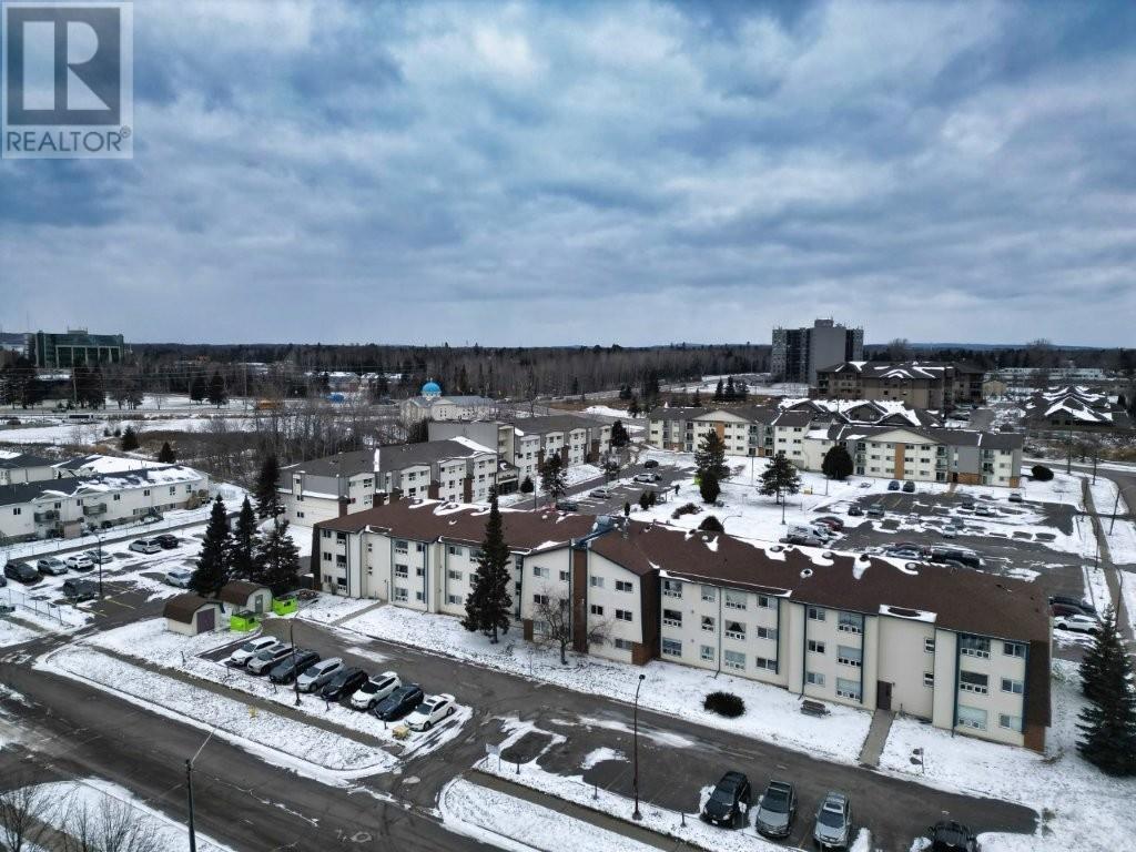 307 630 Sherrington Drive, Thunder Bay, Ontario P7B 6A3 - Photo 3 - TB253588