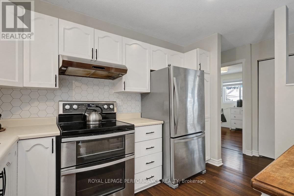 552 Loucks Drive, Russell, Ontario  K4R 1B6 - Photo 14 - X12627838