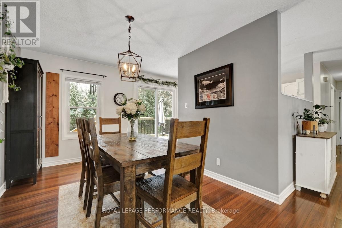 552 Loucks Drive, Russell, Ontario  K4R 1B6 - Photo 8 - X12627838