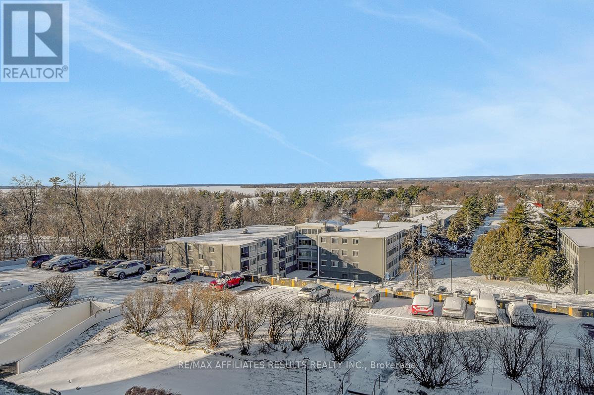 410 - 415 Greenview Avenue, Ottawa, Ontario K2B 8G5 - Photo 38 - X12627930