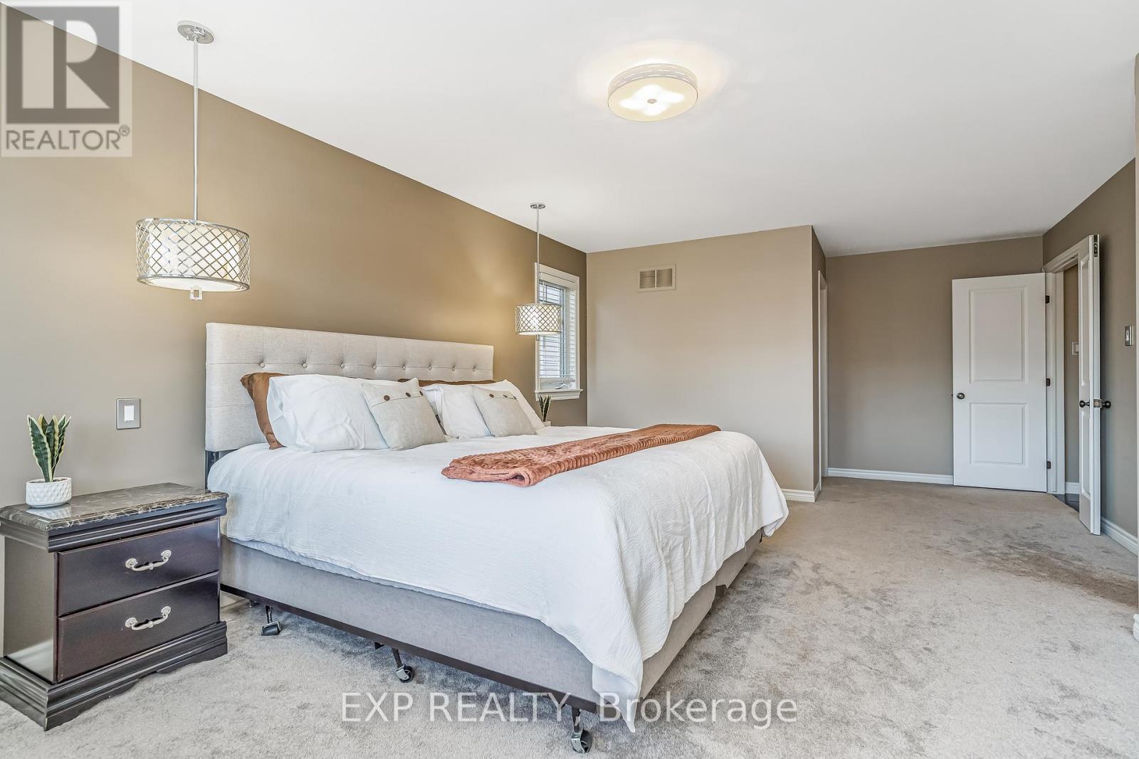 327 Dunlin Ridge, Ottawa, Ontario  K2J 0E3 - Photo 23 - X12628062