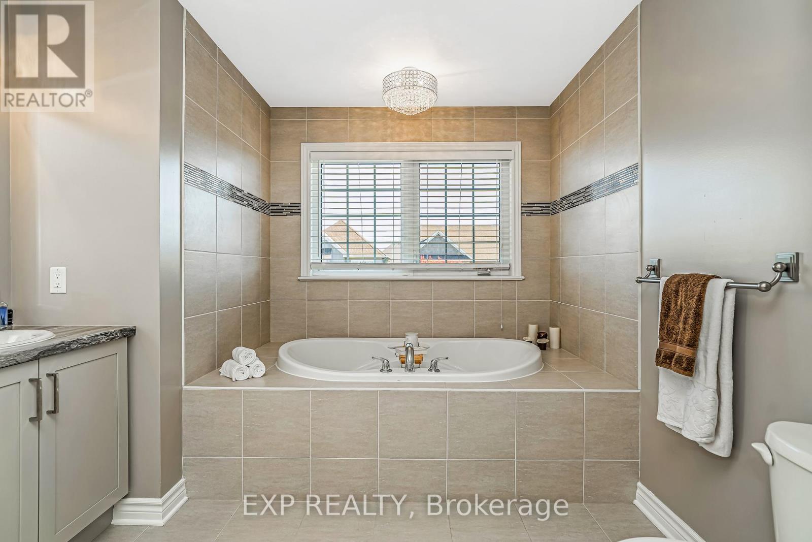 327 Dunlin Ridge, Ottawa, Ontario  K2J 0E3 - Photo 24 - X12628062