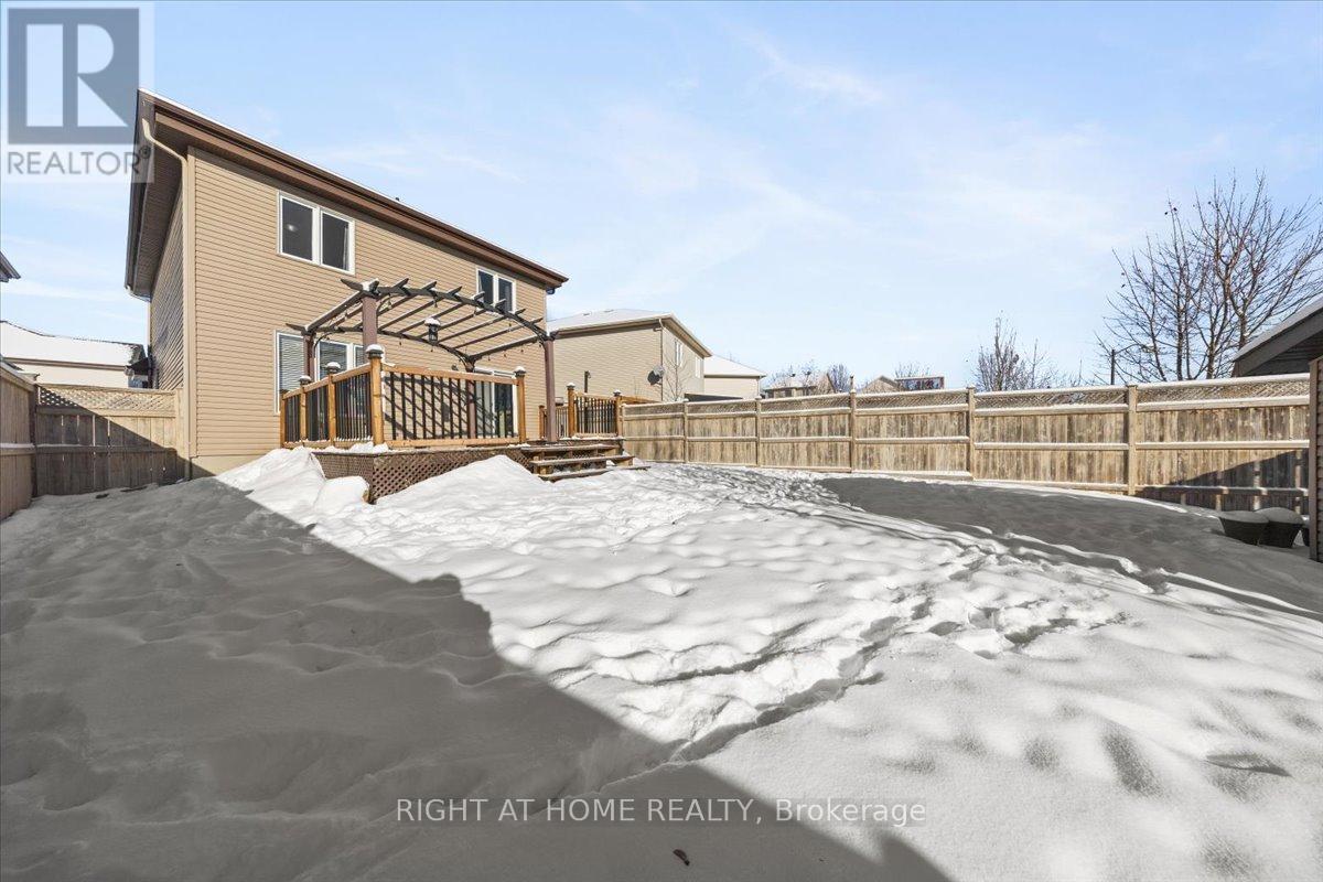 225 Mica Crescent, Clarence-Rockland, Ontario  K4K 0E3 - Photo 36 - X12628084