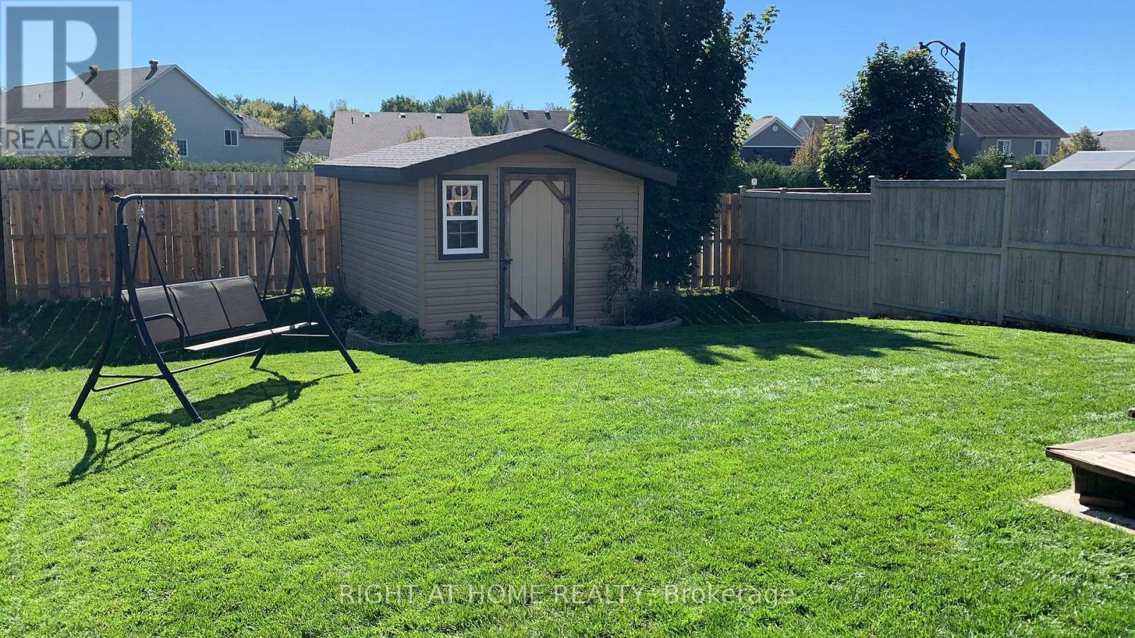 225 Mica Crescent, Clarence-Rockland, Ontario  K4K 0E3 - Photo 42 - X12628084