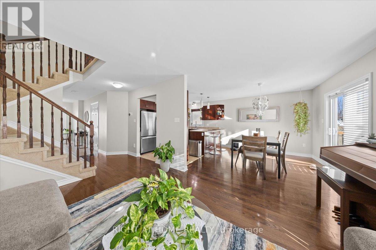 225 Mica Crescent, Clarence-Rockland, Ontario  K4K 0E3 - Photo 7 - X12628084