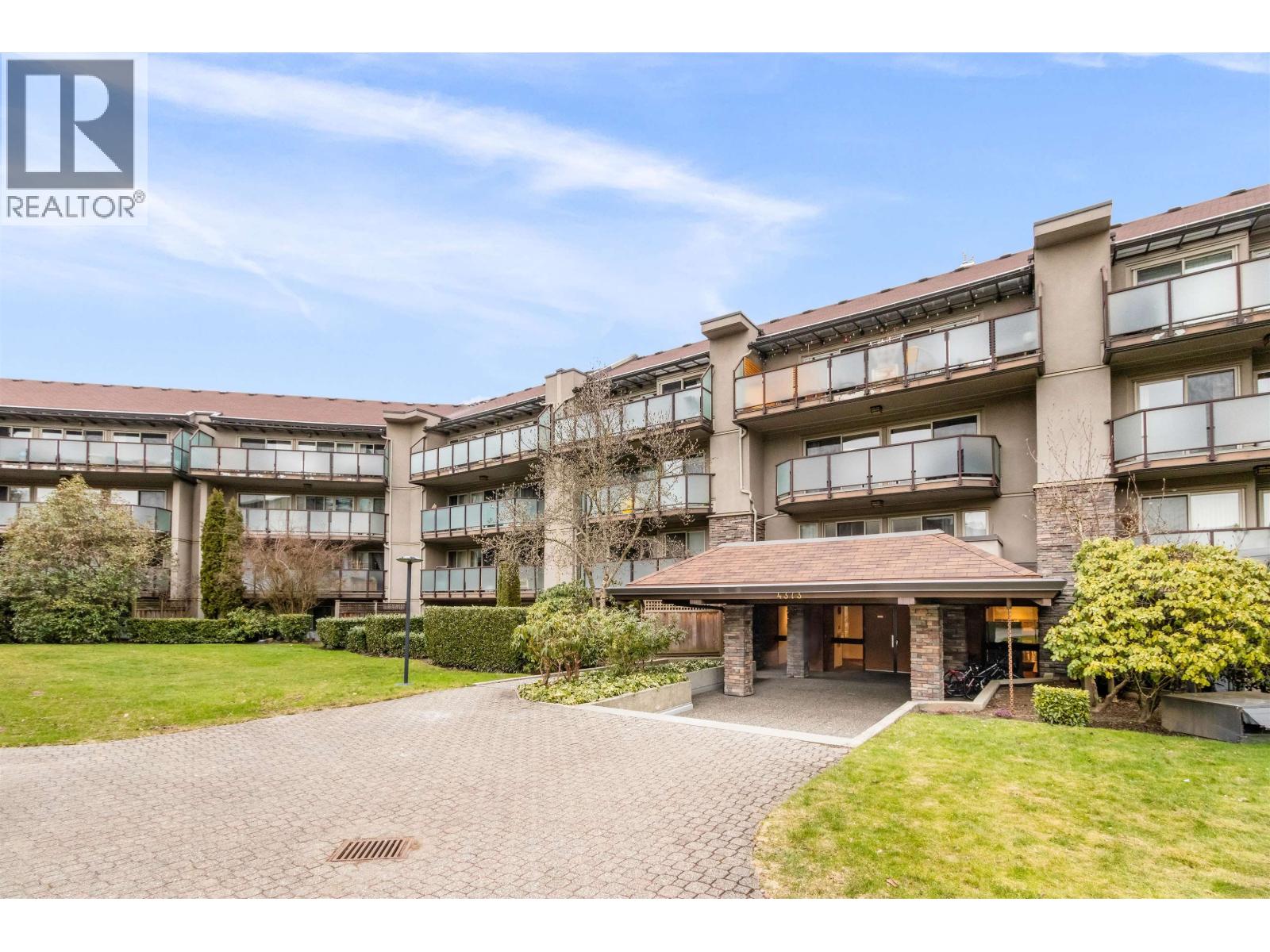 324 4373 Halifax Street, Burnaby, British Columbia  V5C 5Z2 - Photo 2 - R3073473