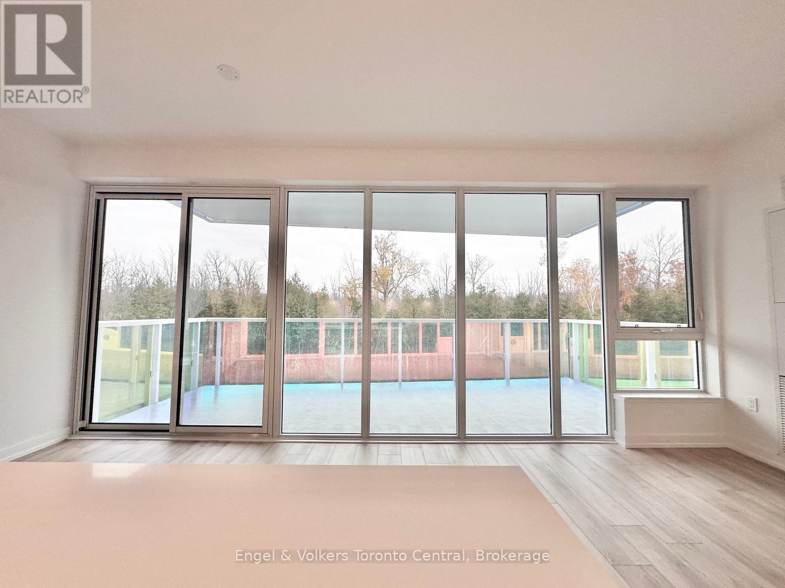 515 - 333 Sunseeker Avenue, Innisfil, Ontario L9S 0R6 - Photo 10 - N12628086