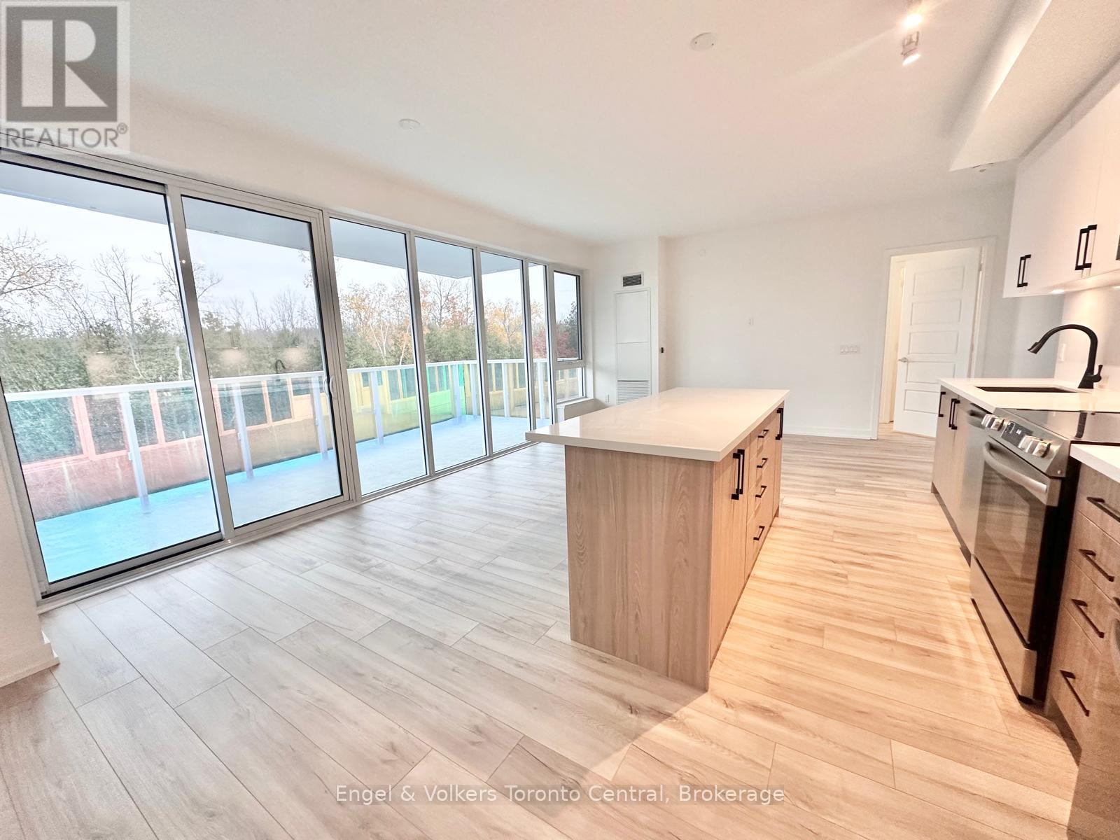 515 - 333 Sunseeker Avenue, Innisfil, Ontario L9S 0R6 - Photo 12 - N12628086