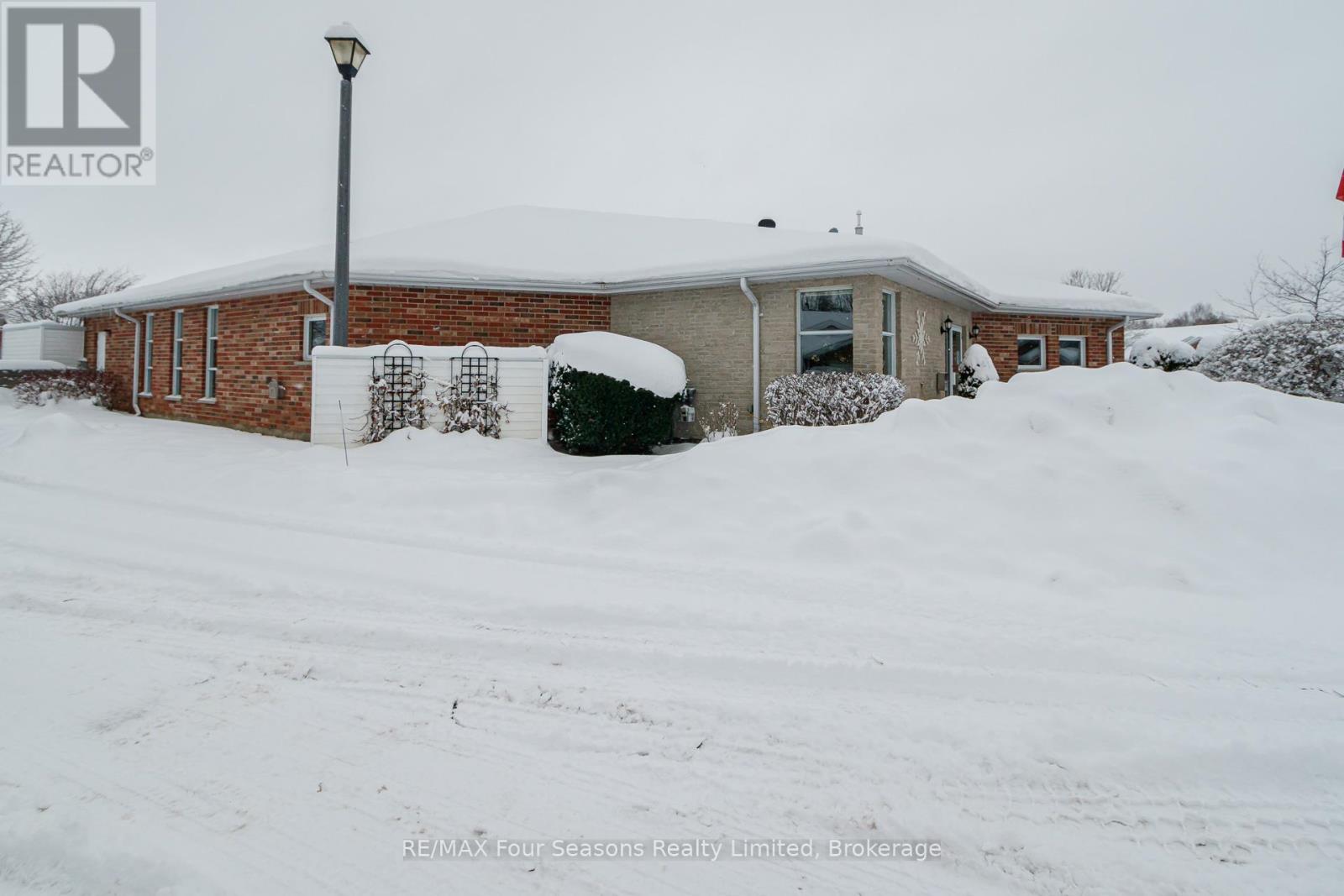 58 - 275 Huron Street, Clearview, Ontario  L0M 1S0 - Photo 42 - S12627922