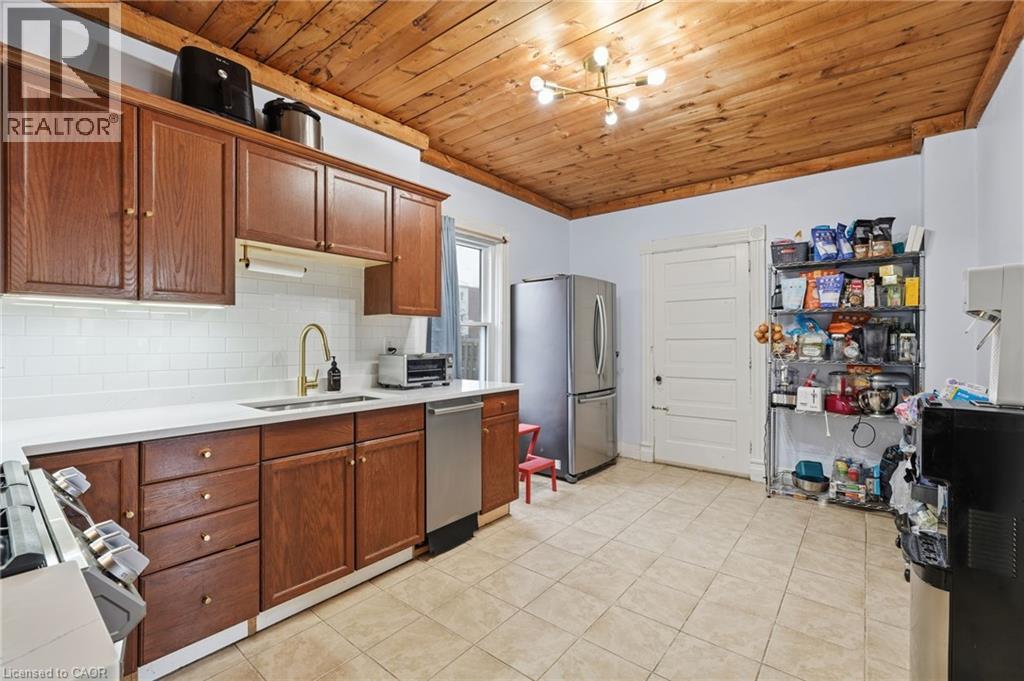 39 Stanley Street, Simcoe, Ontario  N3Y 1M3 - Photo 6 - 40793531