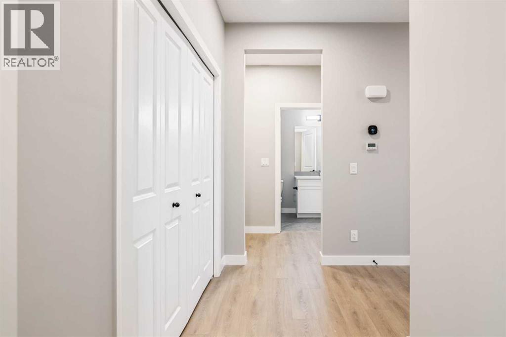 147 Belvedere Crescent Se, Calgary, Alberta  T2A 7Y5 - Photo 3 - A2244717