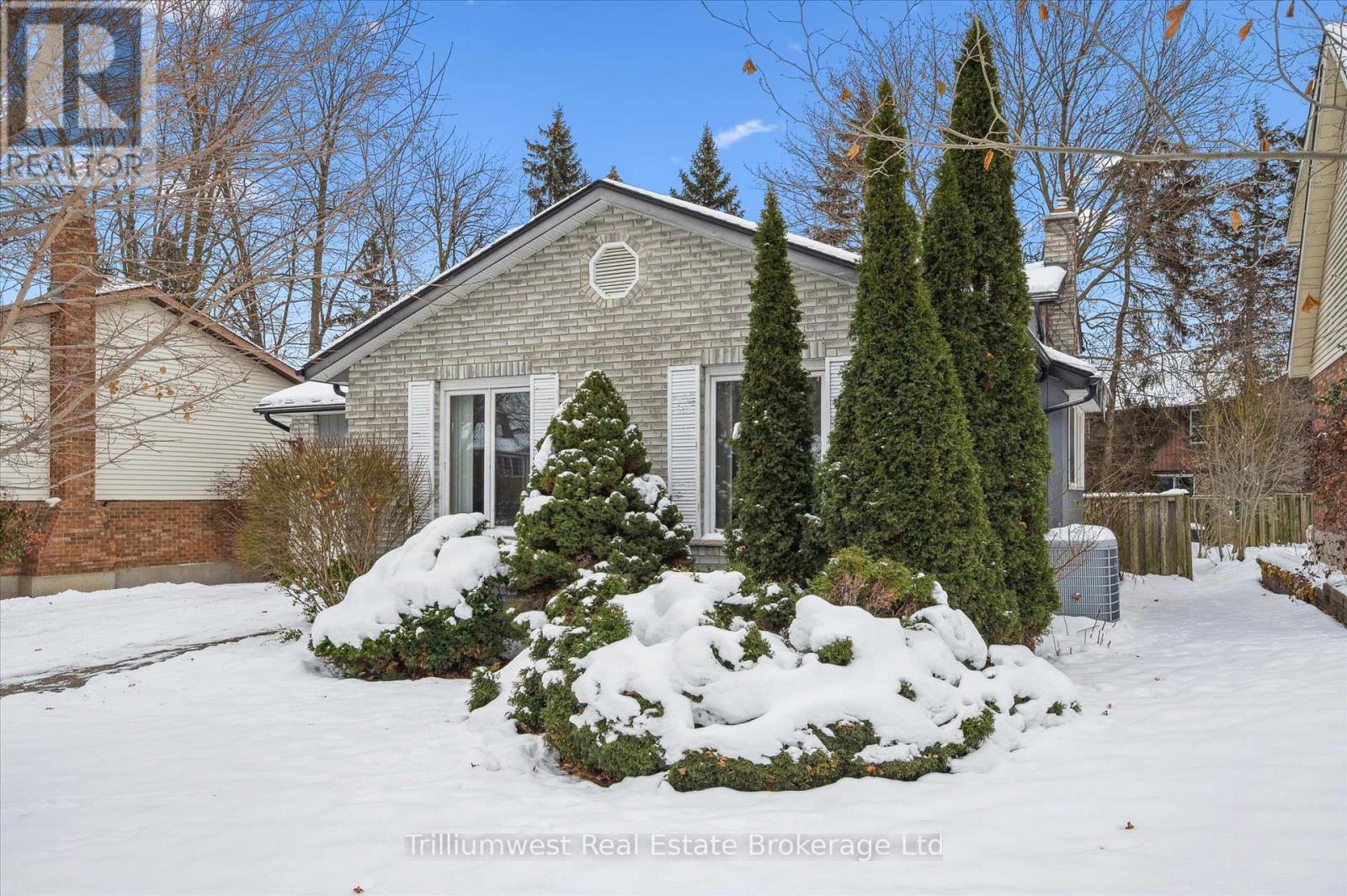 53 Wimbledon Road, Guelph, Ontario  N1H 7R6 - Photo 2 - X12627874