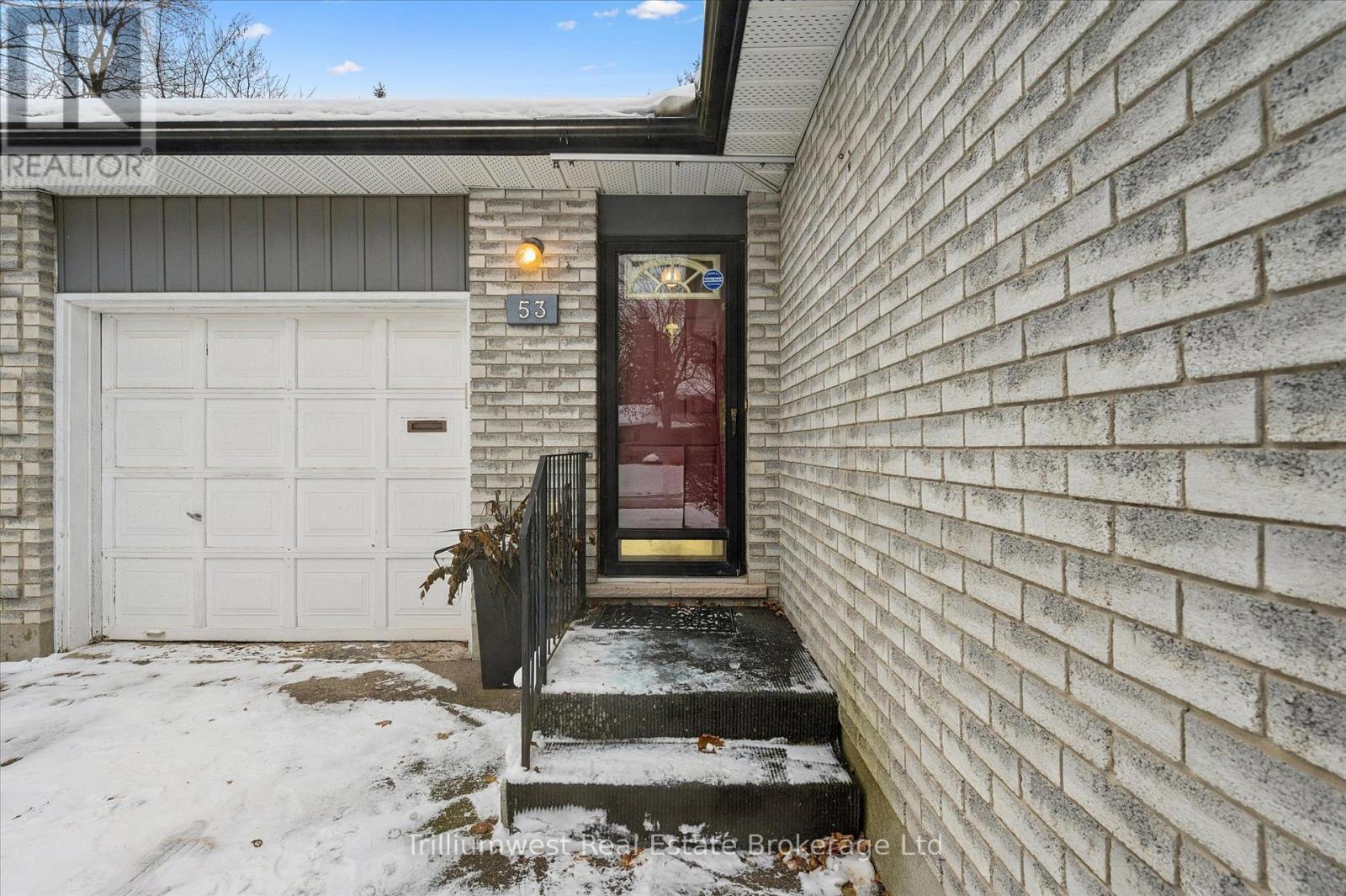 53 Wimbledon Road, Guelph, Ontario  N1H 7R6 - Photo 5 - X12627874