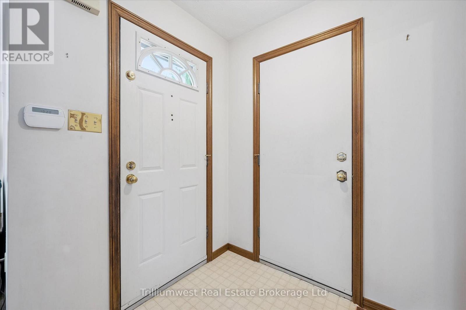53 Wimbledon Road, Guelph, Ontario  N1H 7R6 - Photo 6 - X12627874