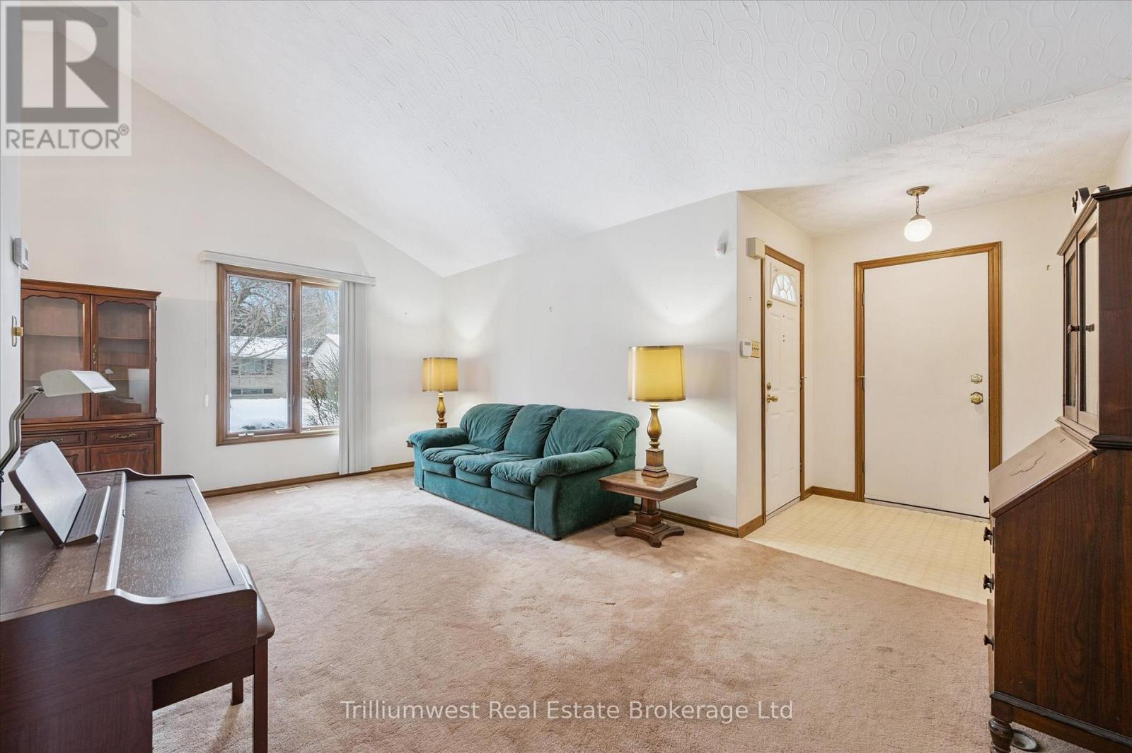 53 Wimbledon Road, Guelph, Ontario  N1H 7R6 - Photo 7 - X12627874