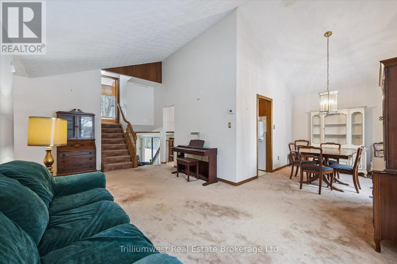 53 Wimbledon Road, Guelph, Ontario  N1H 7R6 - Photo 9 - X12627874