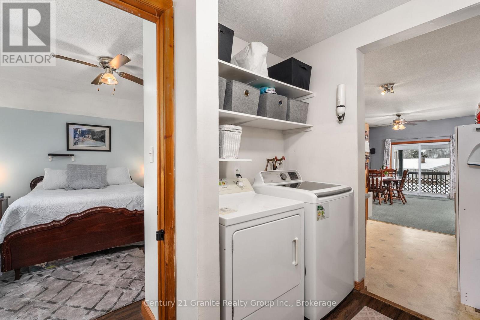 27 Sunnyside Street, Dysart Et Al, Ontario  K0M 1S0 - Photo 21 - X12628028