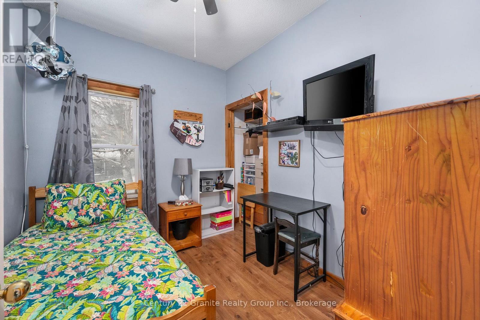 27 Sunnyside Street, Dysart Et Al, Ontario  K0M 1S0 - Photo 22 - X12628028