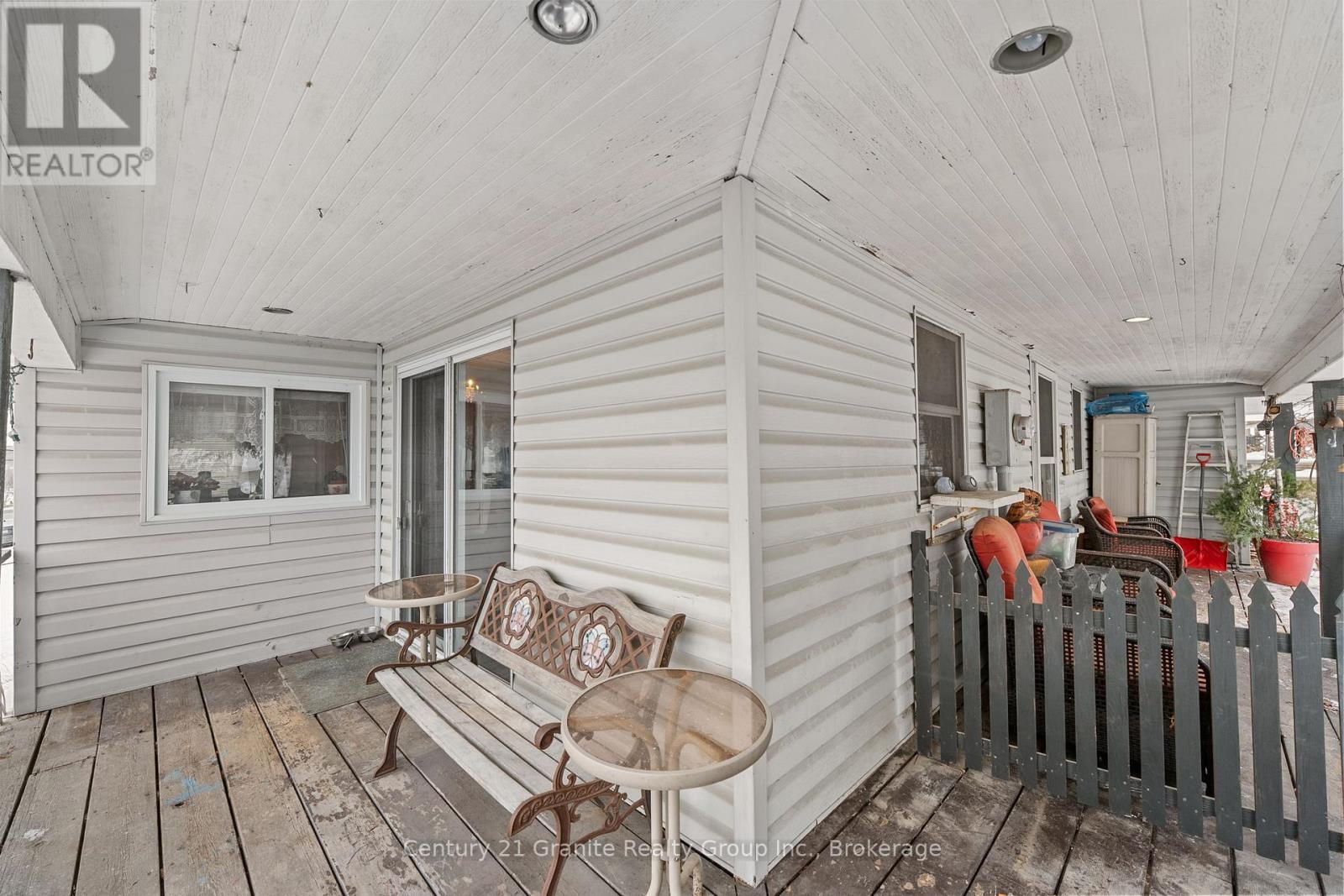 27 Sunnyside Street, Dysart Et Al, Ontario  K0M 1S0 - Photo 28 - X12628028