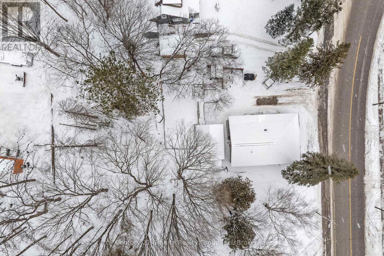 27 Sunnyside Street, Dysart Et Al, Ontario  K0M 1S0 - Photo 33 - X12628028