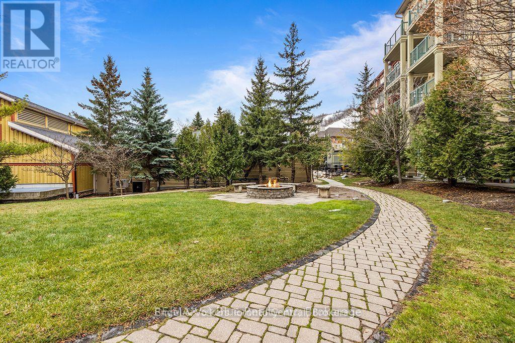 142 - 170 Jozo Weider Boulevard, Blue Mountains, Ontario L9Y 0V2 - Photo 37 - X12628080