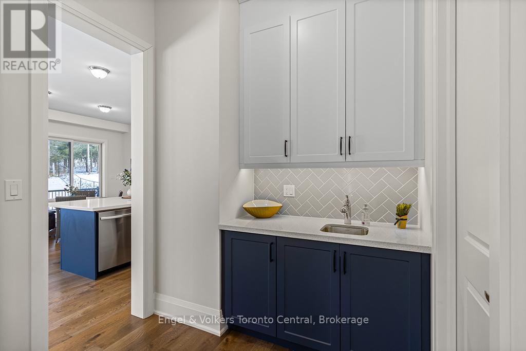 110 Dorothy Drive, Blue Mountains, Ontario  N0H 2P0 - Photo 14 - X12628090