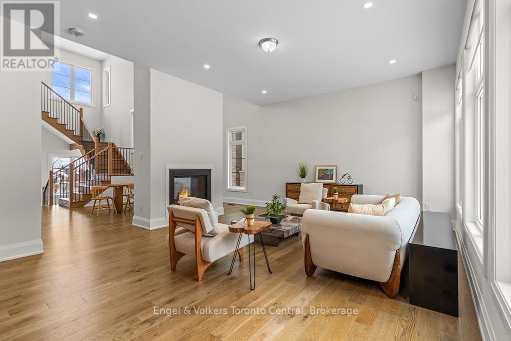 110 Dorothy Drive, Blue Mountains, Ontario N0H 2P0 - Photo 10 - X12628094