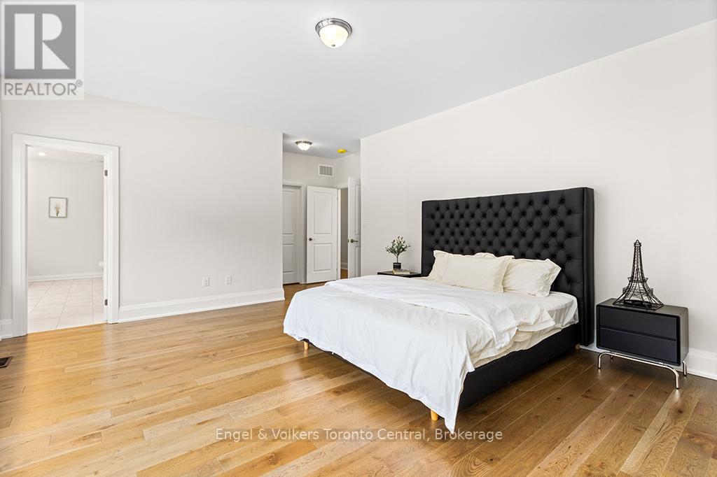 110 Dorothy Drive, Blue Mountains, Ontario N0H 2P0 - Photo 20 - X12628094