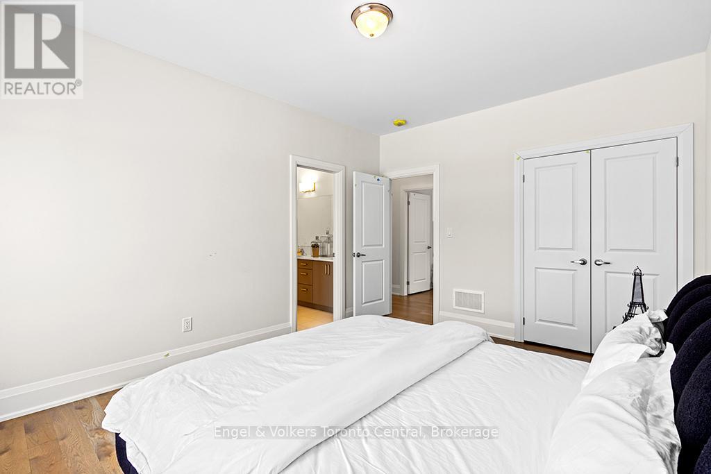 110 Dorothy Drive, Blue Mountains, Ontario N0H 2P0 - Photo 21 - X12628094