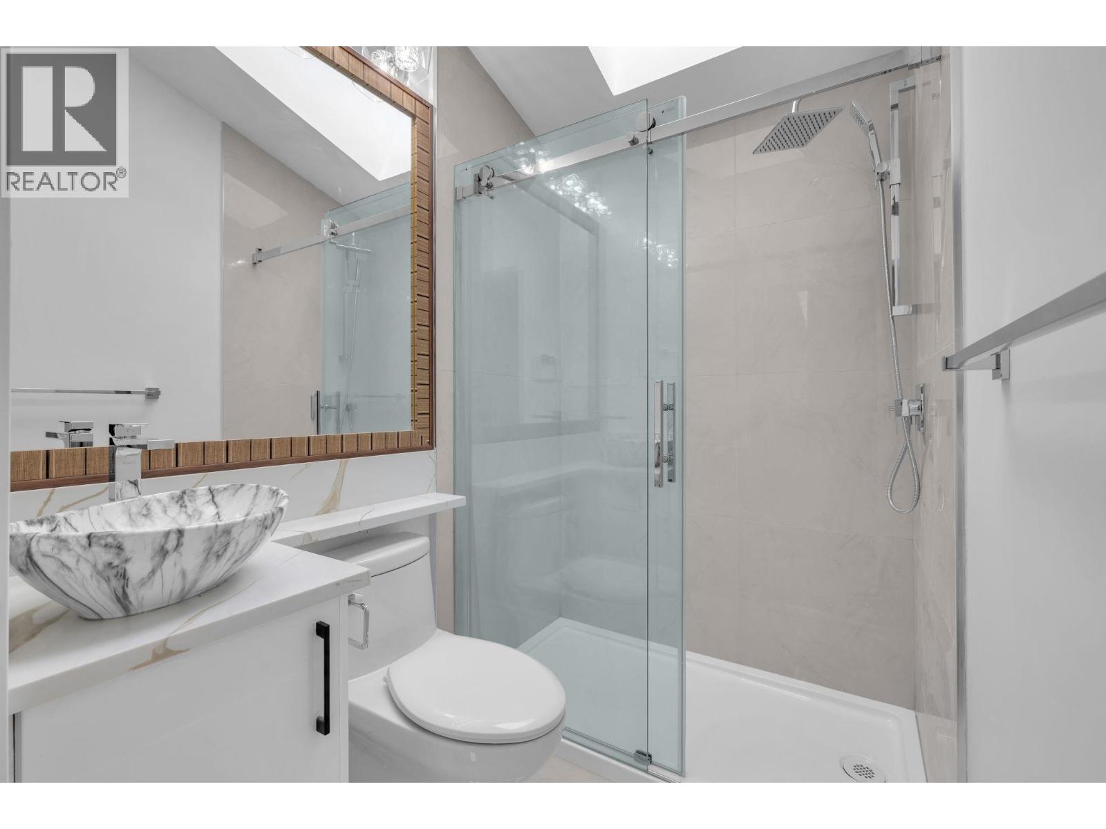 4325 Kamloops Street, Vancouver, British Columbia  V5R 1M8 - Photo 18 - R3073234