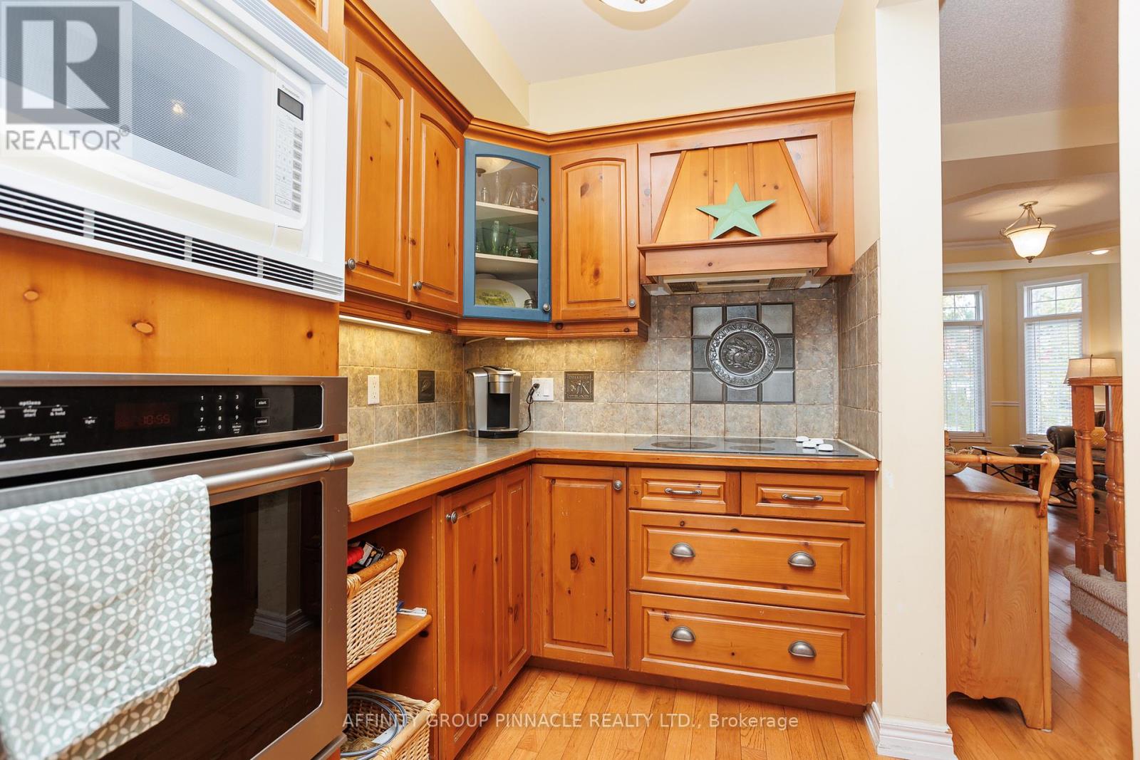 983 Lake Drive E, Georgina, Ontario  L0E 1L0 - Photo 21 - N12473446