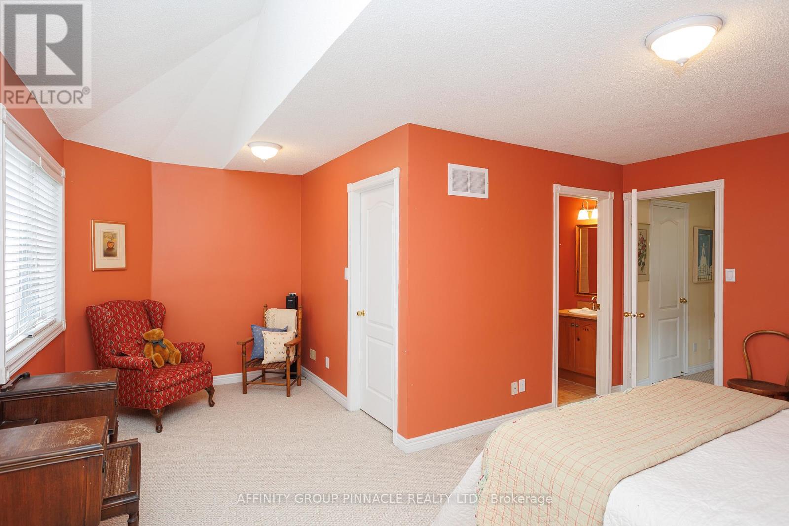 983 Lake Drive E, Georgina, Ontario  L0E 1L0 - Photo 25 - N12473446