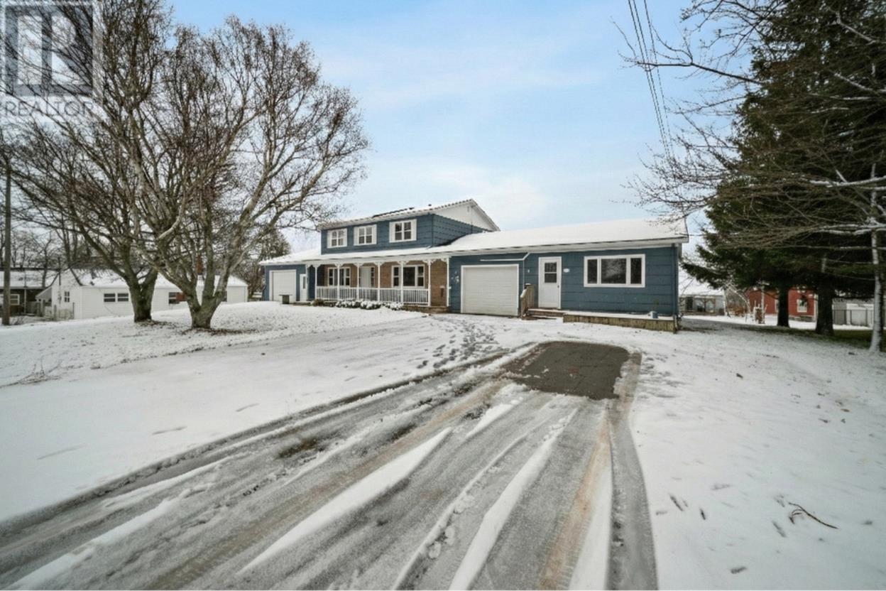 4 Maclean Avenue, Kensington, Prince Edward Island  C0B 1M0 - Photo 2 - 202529353