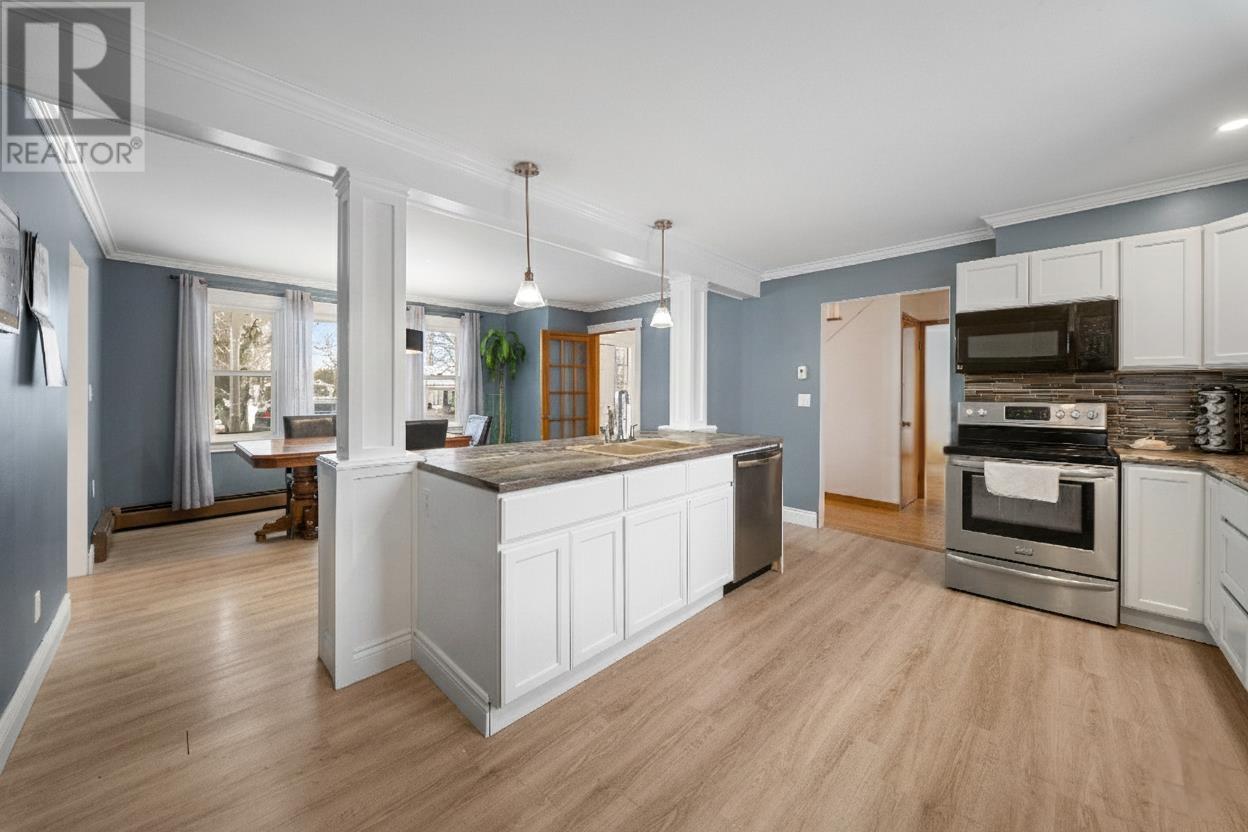 4 Maclean Avenue, Kensington, Prince Edward Island  C0B 1M0 - Photo 32 - 202529353