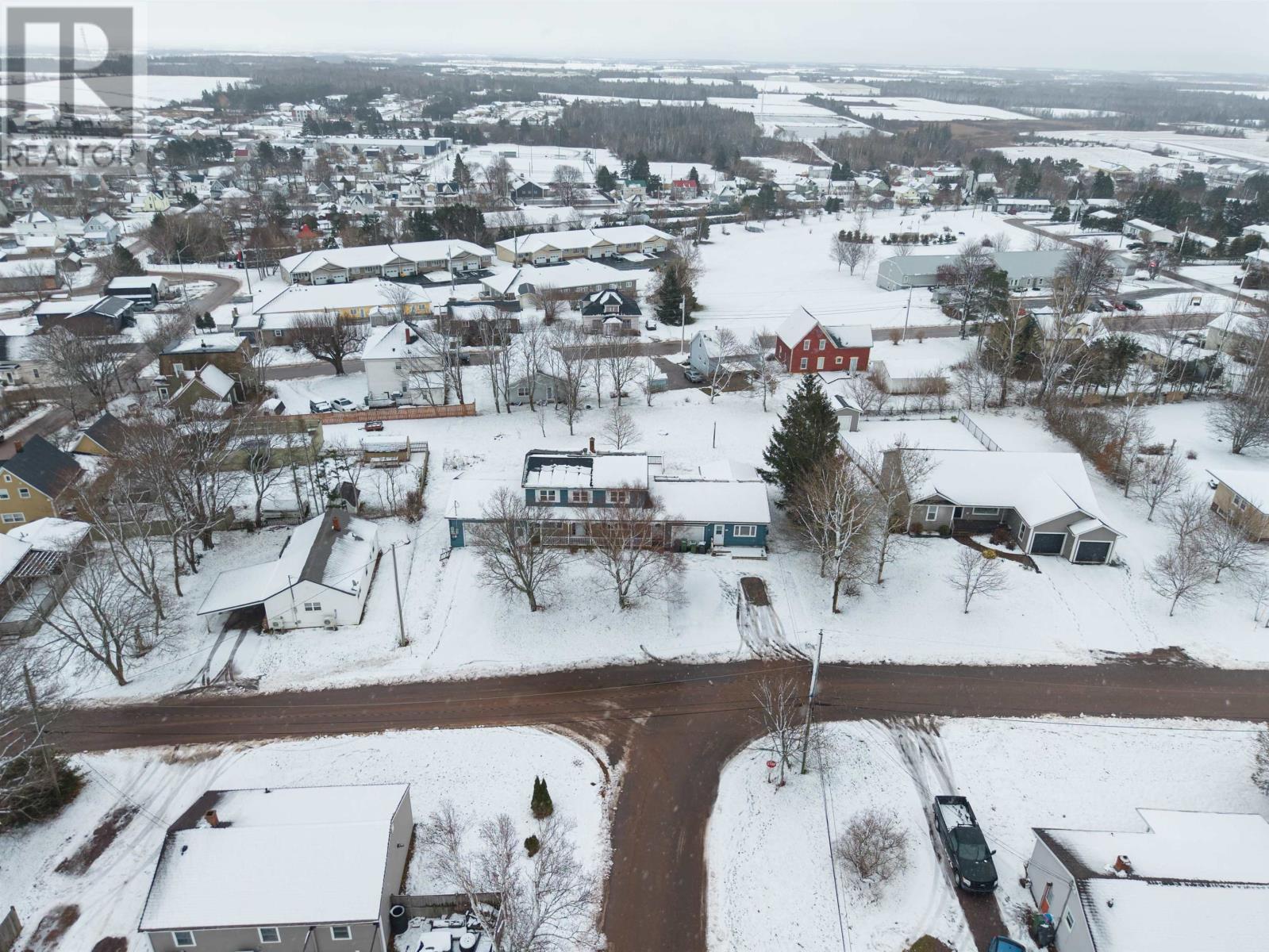 4 Maclean Avenue, Kensington, Prince Edward Island  C0B 1M0 - Photo 40 - 202529353