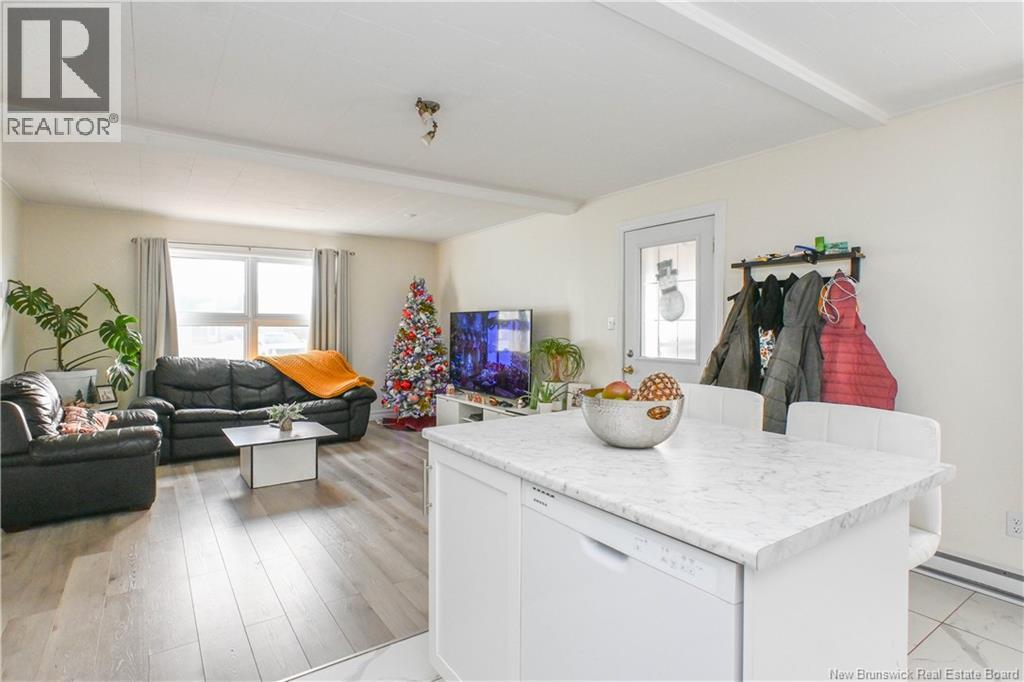 223 Boul St-Pierre E. Boulevard, Caraquet, New Brunswick  E1W 1B1 - Photo 31 - NB131114