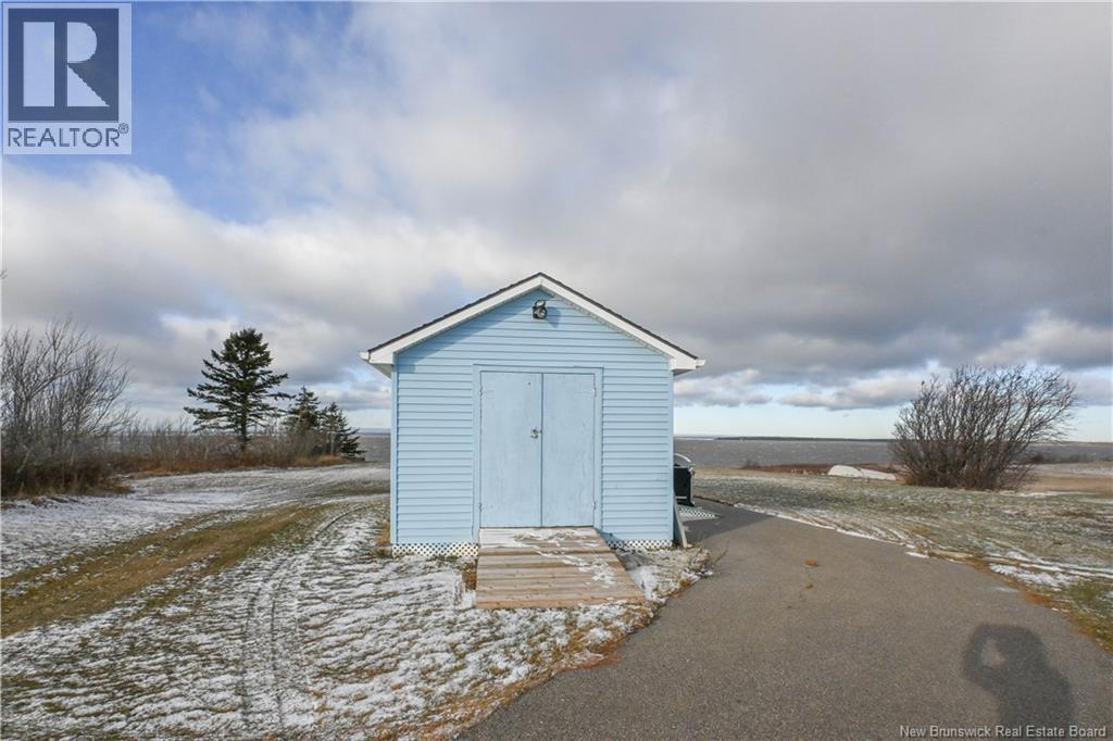 223 Boul St-Pierre E. Boulevard, Caraquet, New Brunswick  E1W 1B1 - Photo 9 - NB131114