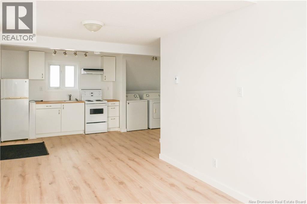 223 Boul St-Pierre E. Boulevard, Caraquet, New Brunswick  E1W 1B1 - Photo 16 - NB131114