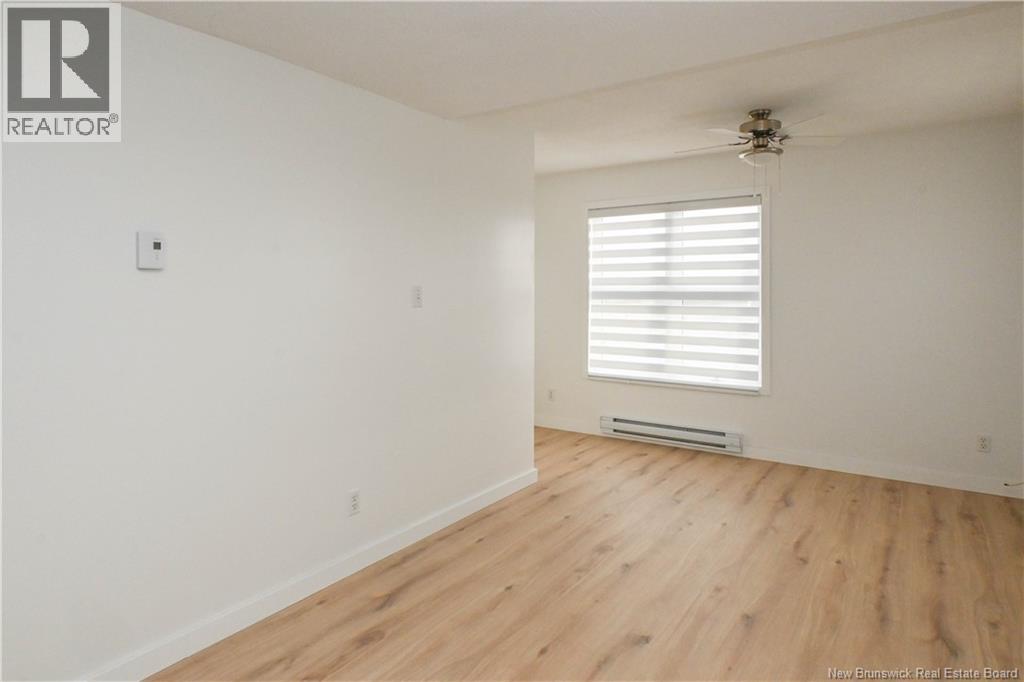 223 Boul St-Pierre E. Boulevard, Caraquet, New Brunswick  E1W 1B1 - Photo 14 - NB131114