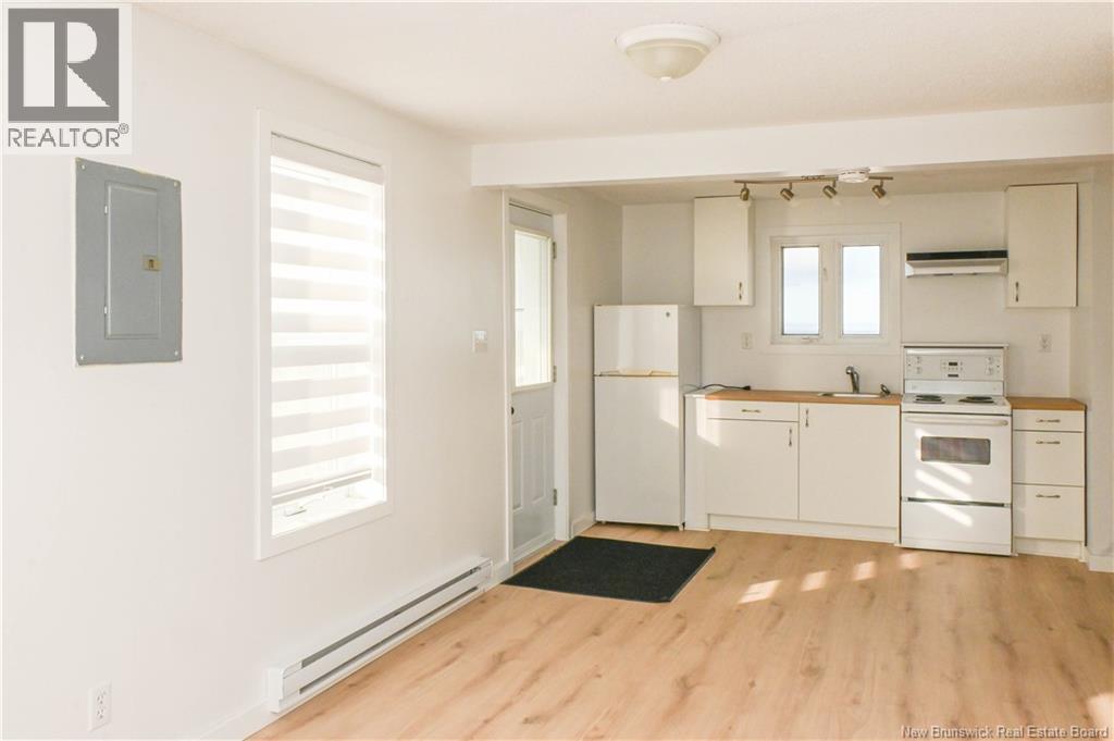 223 Boul St-Pierre E. Boulevard, Caraquet, New Brunswick  E1W 1B1 - Photo 15 - NB131114