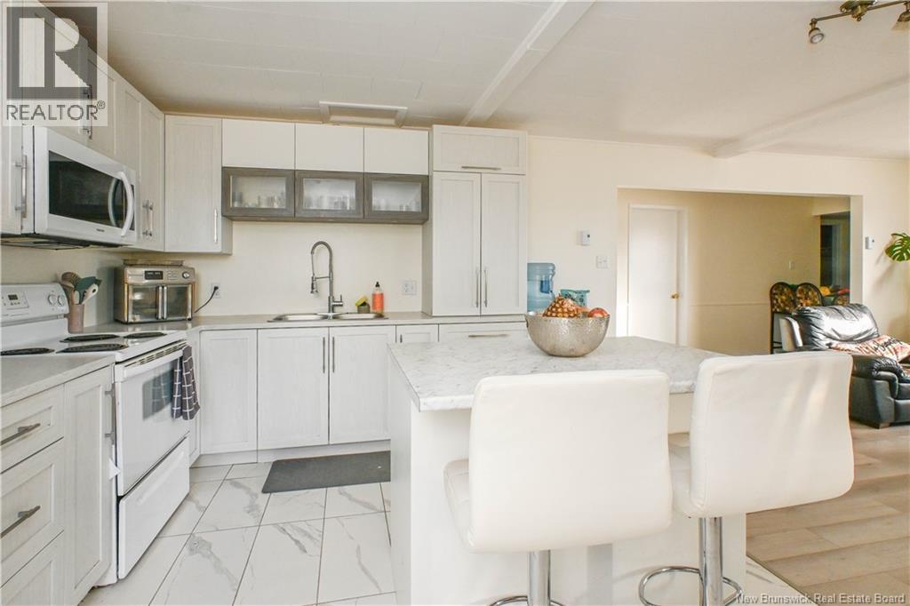 223 Boul St-Pierre E. Boulevard, Caraquet, New Brunswick  E1W 1B1 - Photo 29 - NB131114