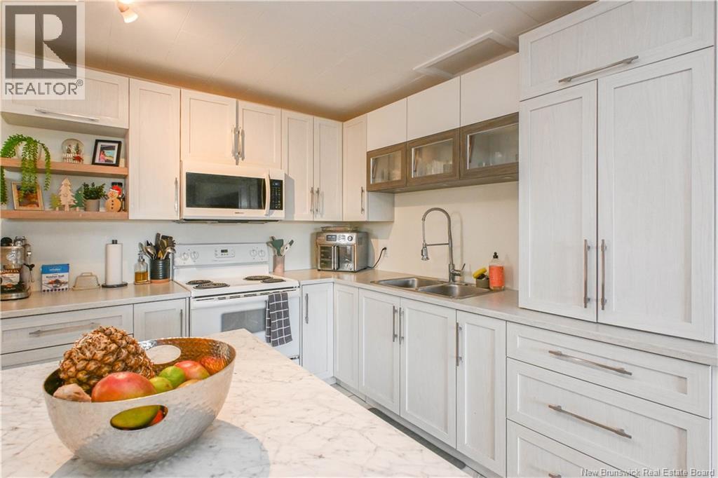 223 Boul St-Pierre E. Boulevard, Caraquet, New Brunswick  E1W 1B1 - Photo 30 - NB131114